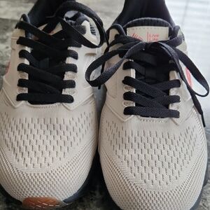 Reebok Men's White Athletic Shoes with Black Laces and Coral Accents